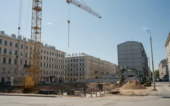 Смольный выставит на торги 8 участков под создание отелей