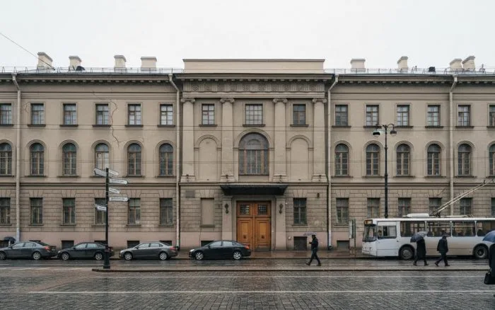 Генконсульство Нидерландов работу в Санкт-Петербурге продолжит